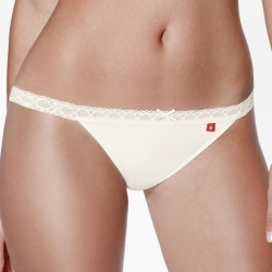 Triumph String